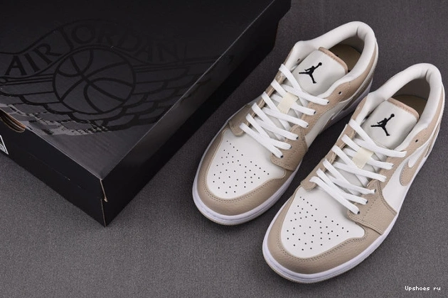 Red Jordan University 1 Sail FB7168-121 Low SE Rattan 1212